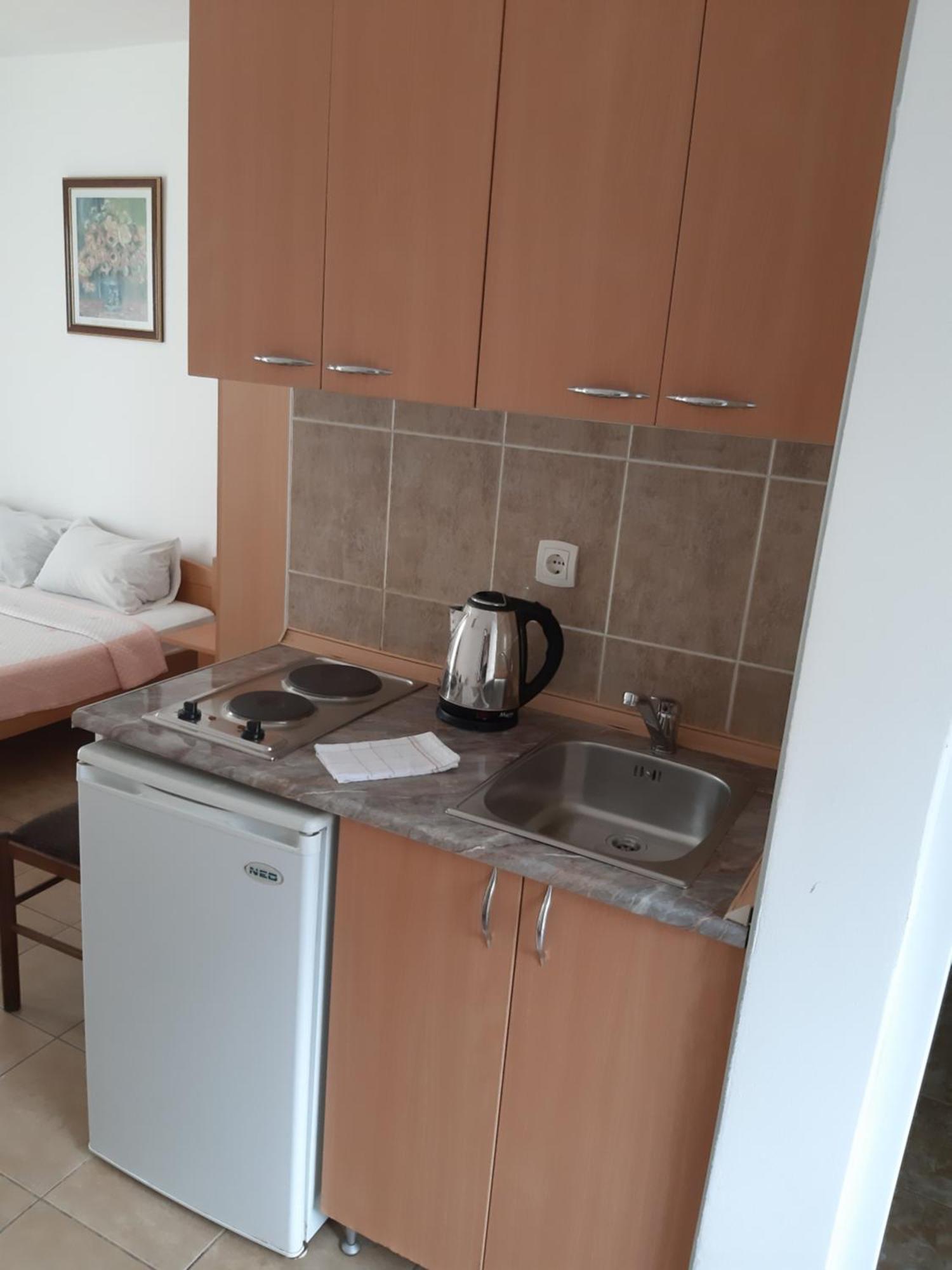 Guest House Perovic Sutomore Rum bild