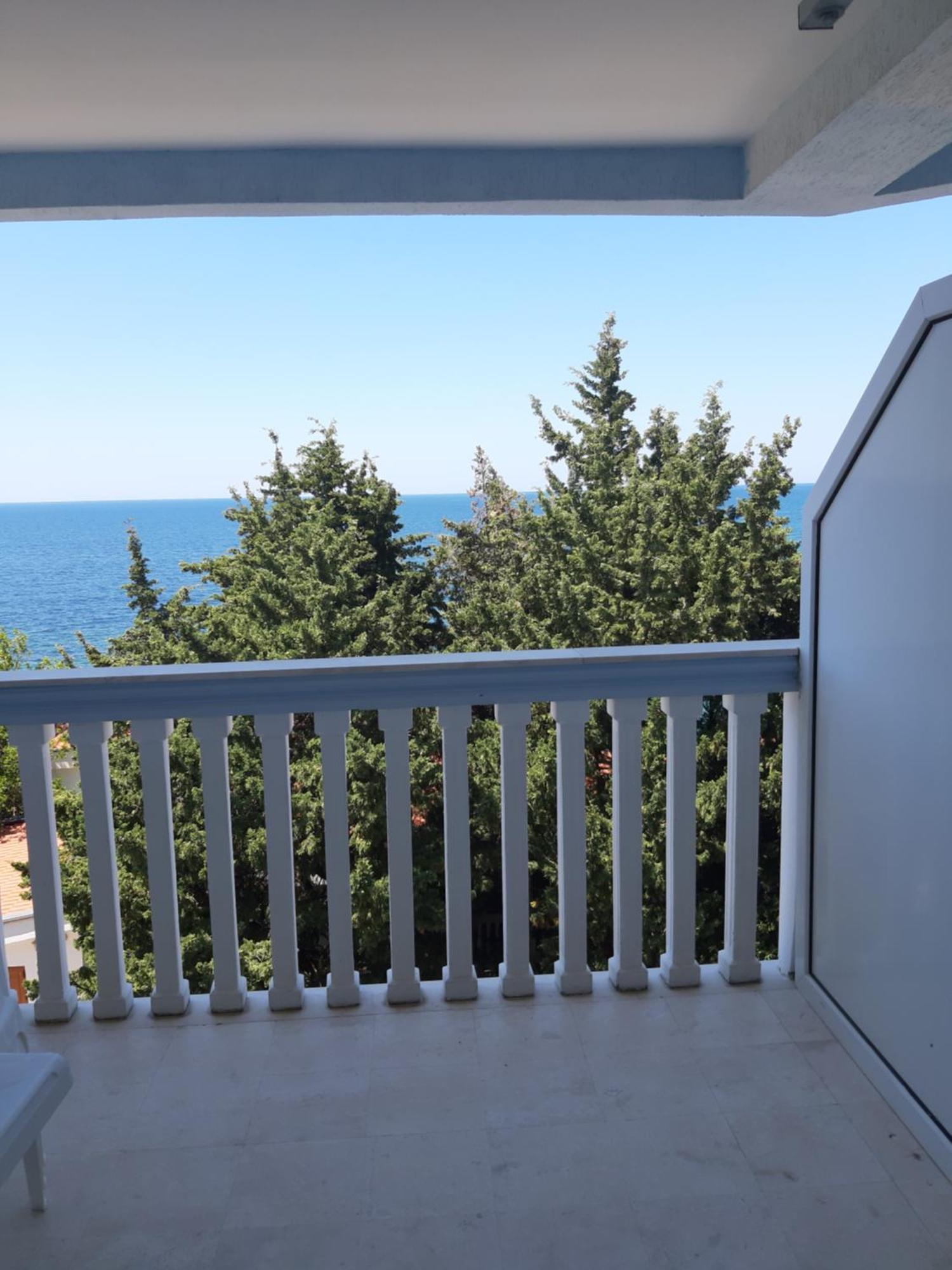 Guest House Perovic Sutomore Rum bild